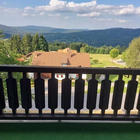 Almberg Apartmán *